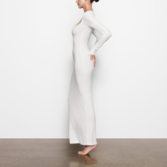 1. NWT SKIMS SOFT LOUNGE LONG SLEEVE DRESS IN MARBLE - Picture 2 of 7